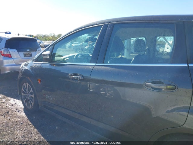 Ford C-max Energi Titanium 2017 1FADP5FU9HL107455 Image 14