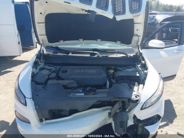 1C4PJLCB1GW307324 Jeep Cherokee 75th Anniversary