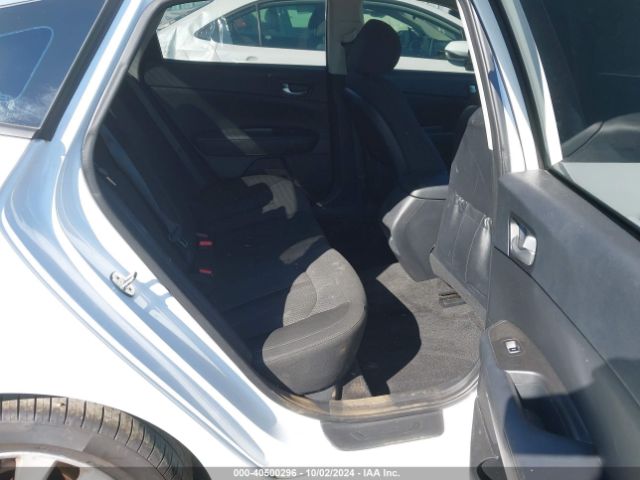 5XXGT4L34JG272098 KIA Optima Lx