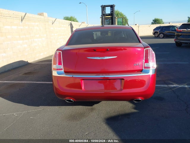 Chrysler 300C 2014 2C3CCAEG3EH328682 Image 16