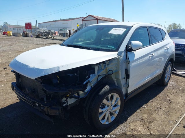Hyundai TUCSON SE 2019 KM8J23A44KU858452 Image 2