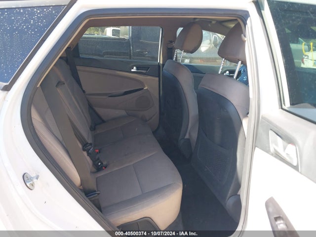 Hyundai TUCSON SE 2019 KM8J23A44KU858452 Image 8