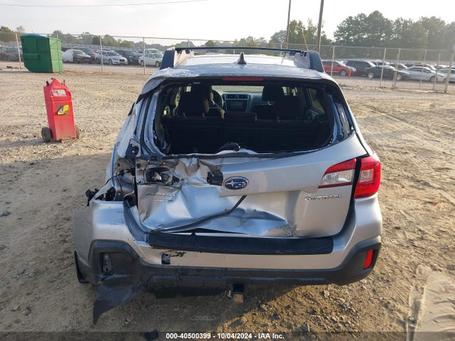 Subaru Outback 2.5i Premium 2018 4S4BSACC3J3369753 Image 17