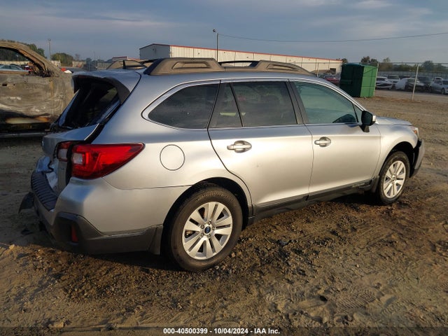 Subaru Outback 2.5i Premium 2018 4S4BSACC3J3369753 Image 4