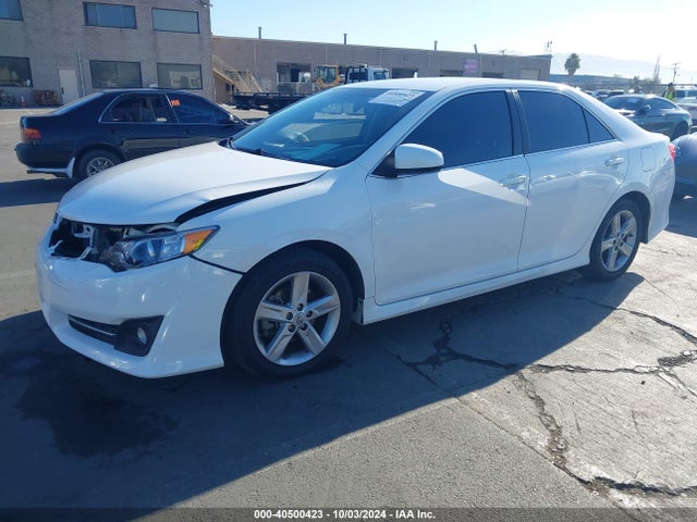 Toyota CAMRY SE 2014 4T1BF1FK4EU796995 Image 2