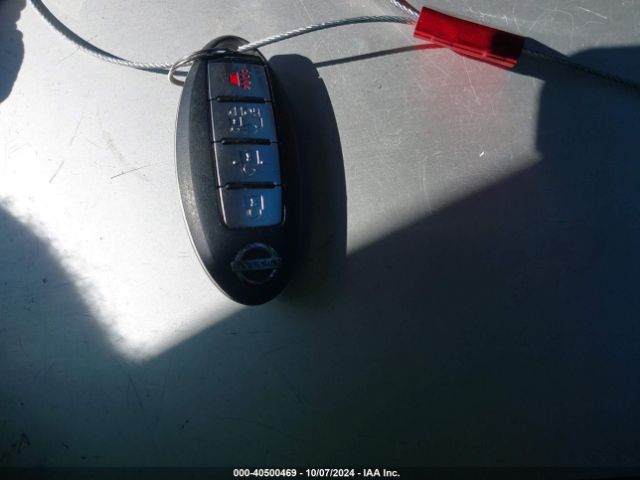 1N4AZ1CP9KC300135 Nissan LEAF S