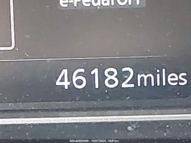 1N4AZ1CP9KC300135 Nissan LEAF S