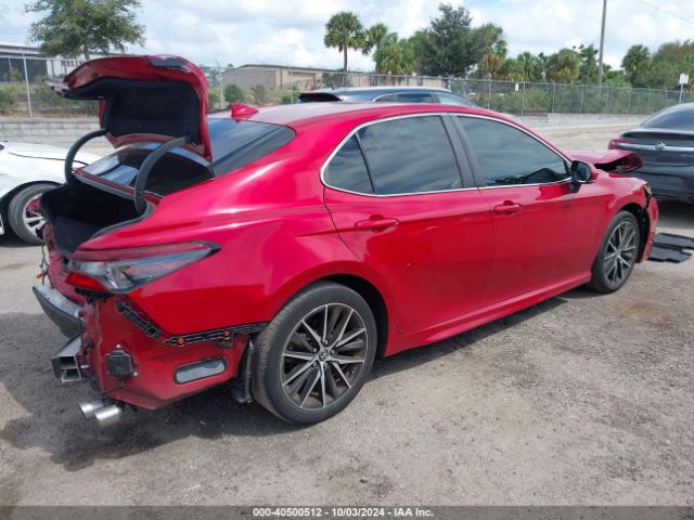 4T1T11AK1MU429934 Toyota CAMRY SE