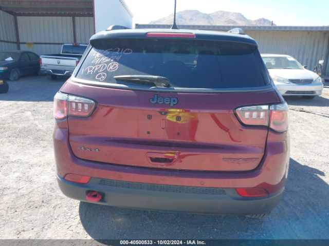 3C4NJDDB8NT116823 Jeep Compass Trailhawk 4x4