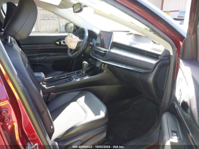 3C4NJDDB8NT116823 Jeep Compass Trailhawk 4x4