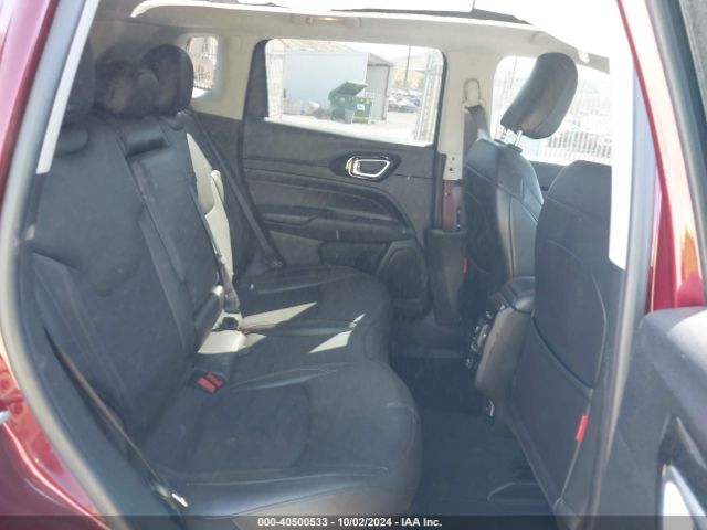3C4NJDDB8NT116823 Jeep Compass Trailhawk 4x4
