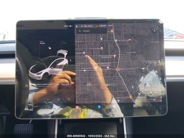 Tesla MODEL 3 2018 5YJ3E1EA3JF161709 Image 29