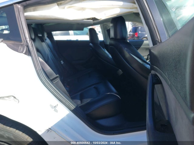 2018 TESLA MODEL 3 5YJ3E1EA3JF161709 Photo 7