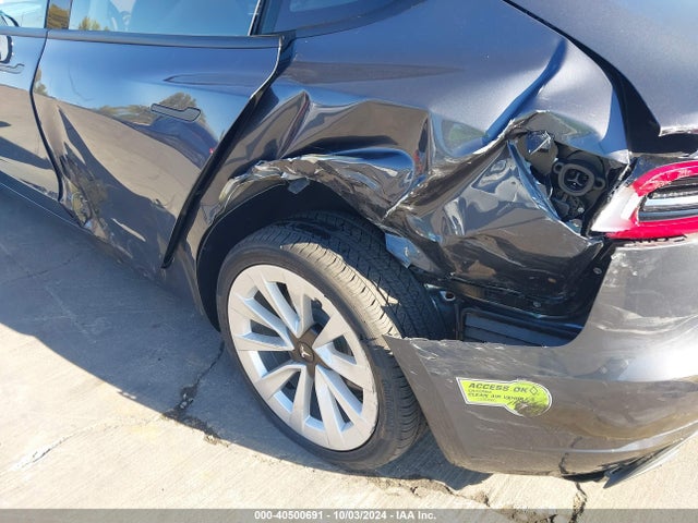 2023 TESLA MODEL 3 5YJ3E1EA5PF574319 Photo 5