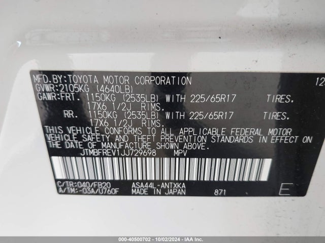 Toyota RAV4 LE 2018 JTMBFREV1JJ729698 Image 9