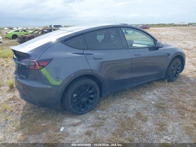 2023 TESLA MODEL Y 7SAYGDEE9PA056198 Photo 3