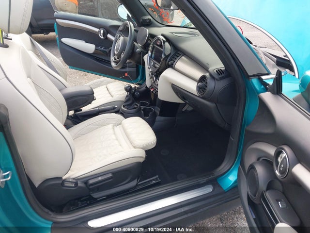 2021 MINI CONVERTIBLE WMWWJ3C05M3M10914 Photo 4