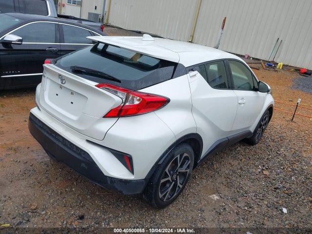 JTNKHMBX6M1112753 Toyota C-HR XLE
