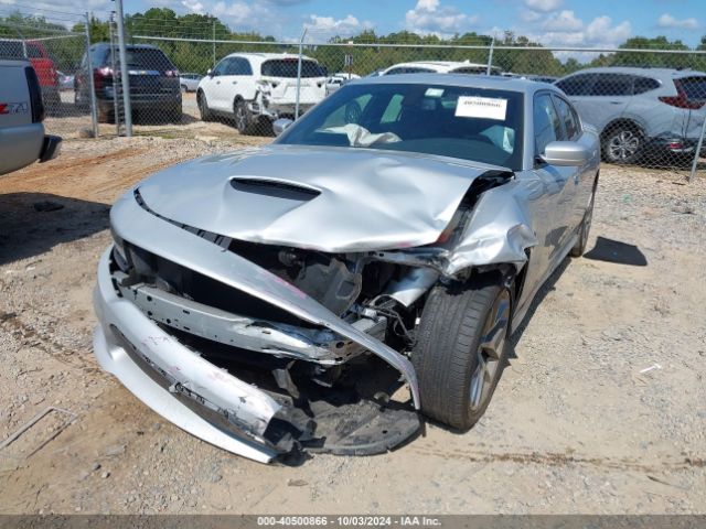 2C3CDXHG8NH130255 Dodge Charger Gt Rwd