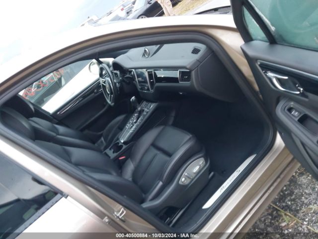 2017 PORSCHE MACAN WP1AB2A58HLB18391 Photo 4
