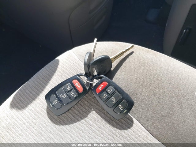 KIA SEDONA LX 2014 KNDMG4C7XE6587163 Image 11