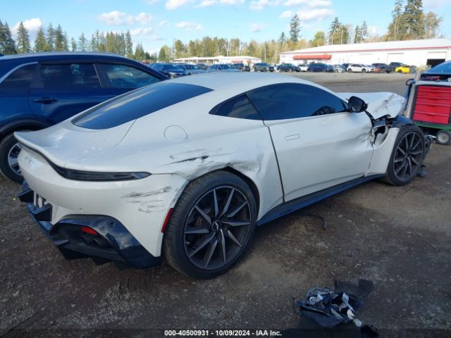 SCFSMGAW1LGN04451 Aston Martin Vantage