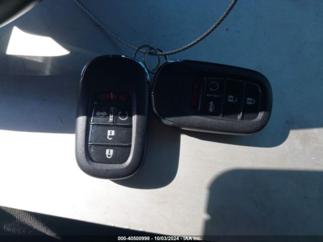 2HGFE1F92NH300957 Honda Civic Touring