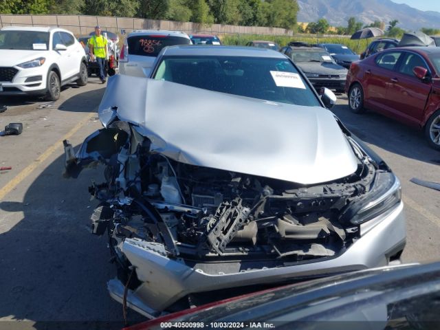 2HGFE1F92NH300957 Honda Civic Touring