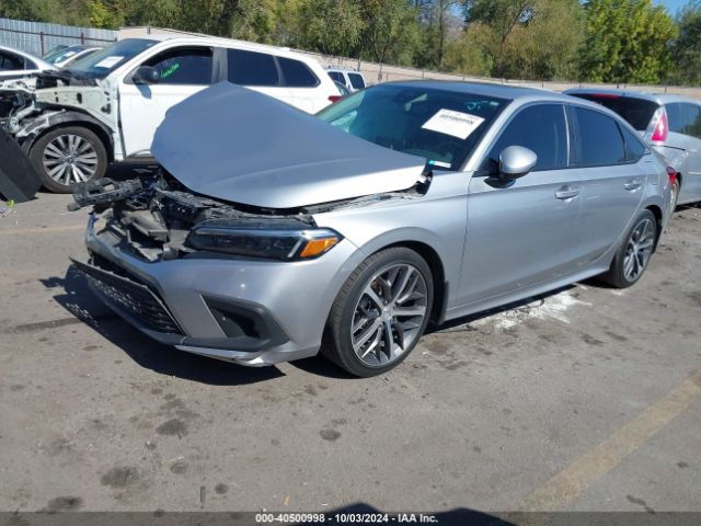 2HGFE1F92NH300957 Honda Civic Touring