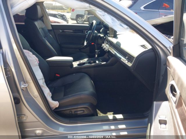 2HGFE1F92NH300957 Honda Civic Touring