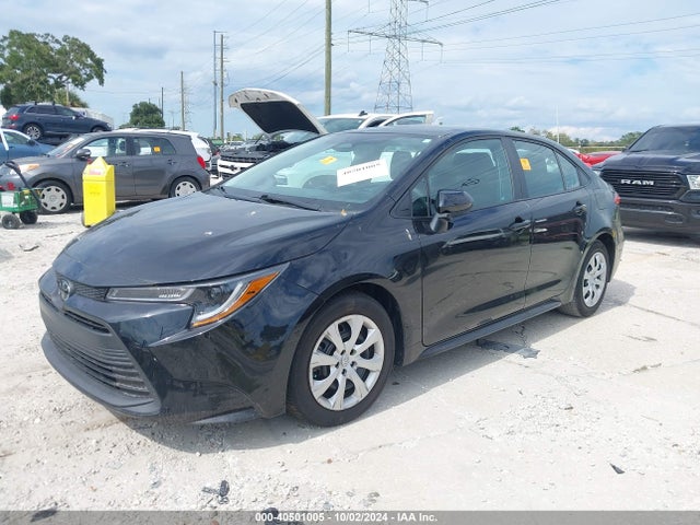 Toyota COROLLA LE 2023 5YFB4MDE7PP050808 Image 2