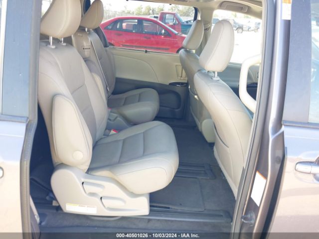 5TDYK3DC4FS592947 Toyota Sienna Xle 8 Passenger