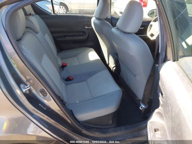 JTDKDTB31F1114999 Toyota Prius C Four