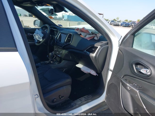 1C4PJLMXXMD211368 Jeep Cherokee 80th Anniversary Fwd