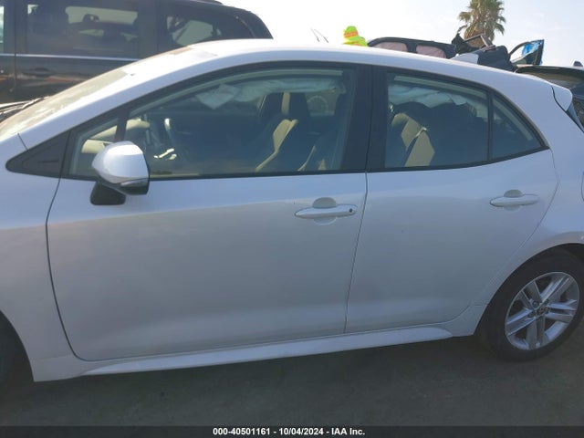 Toyota COROLLA SE 2021 JTND4MBE5M3111276 Image 14