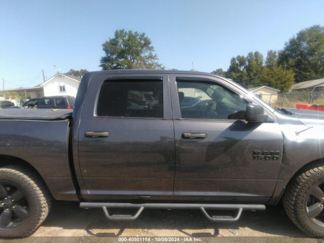 1C6RR6KGXJS299911 RAM 1500 Express  4x2 5'7 Box