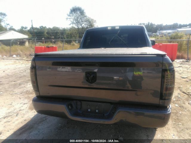 1C6RR6KGXJS299911 RAM 1500 Express  4x2 5'7 Box
