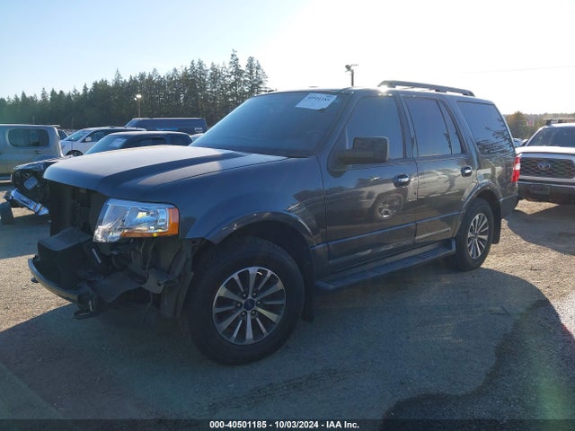 1FMJU1JT0GEF05245 Ford Expedition Xlt