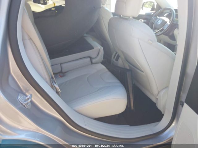 1C4PJMLX9LD640779 Jeep Cherokee Latitude Lux 4x4