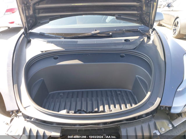 2023 TESLA MODEL 3 5YJ3E1EB0PF684252 Photo 9