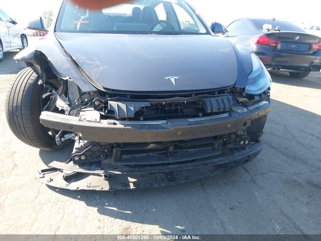 2023 TESLA MODEL 3 5YJ3E1EB0PF684252 Photo 5