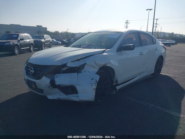 Nissan Altima 2.5 Sr 2018 1N4AL3AP0JC196231 Image 2