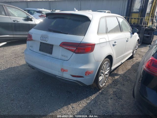 WAUUPBFF9JA089693 Audi A3 E-tron 1.4t Premium