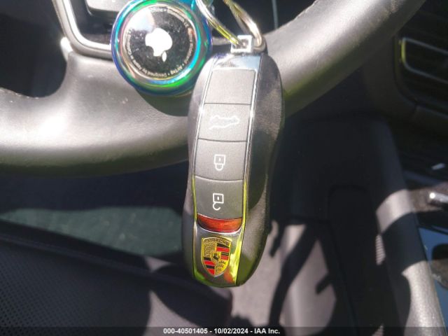 WP1AA2A52RLB00201 Porsche Macan T