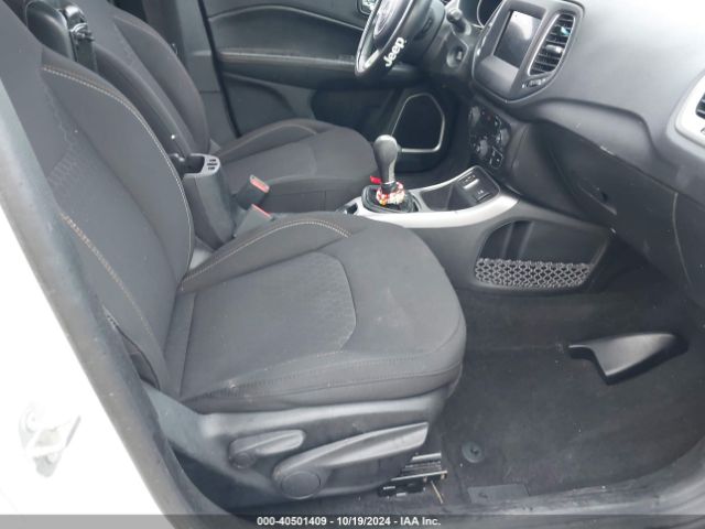 3C4NJCAB9LT102618 Jeep Compass Sport Fwd