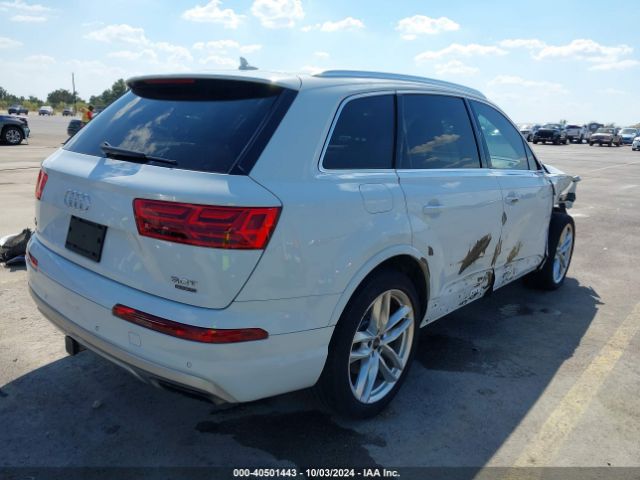 WA1VAAF72JD023278 Audi Q7 3.0t Premium
