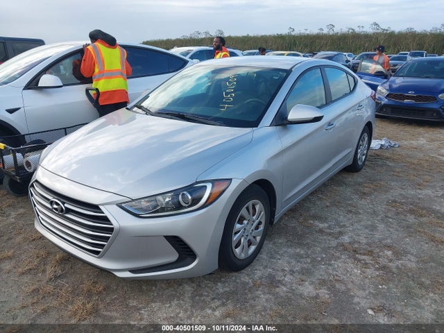 Hyundai ELANTRA SE 2017 KMHD74LF5HU374317 Image 2