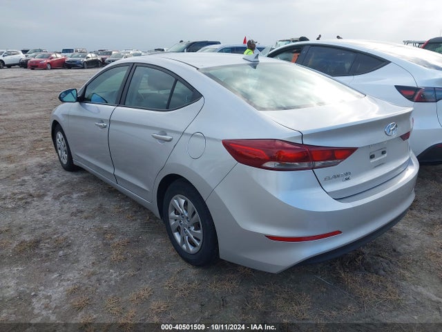 Hyundai ELANTRA SE 2017 KMHD74LF5HU374317 Image 3