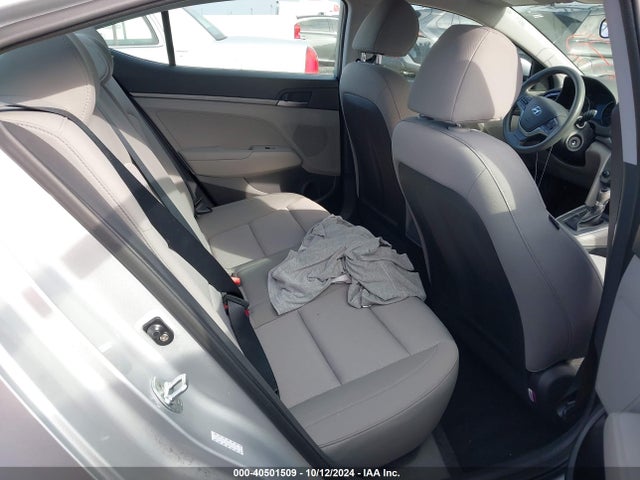 Hyundai ELANTRA SE 2017 KMHD74LF5HU374317 Image 8