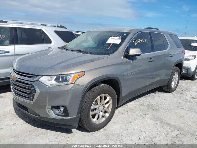 Chevrolet Traverse 1lt 2018 1GNERGKWXJJ207312 Image 2